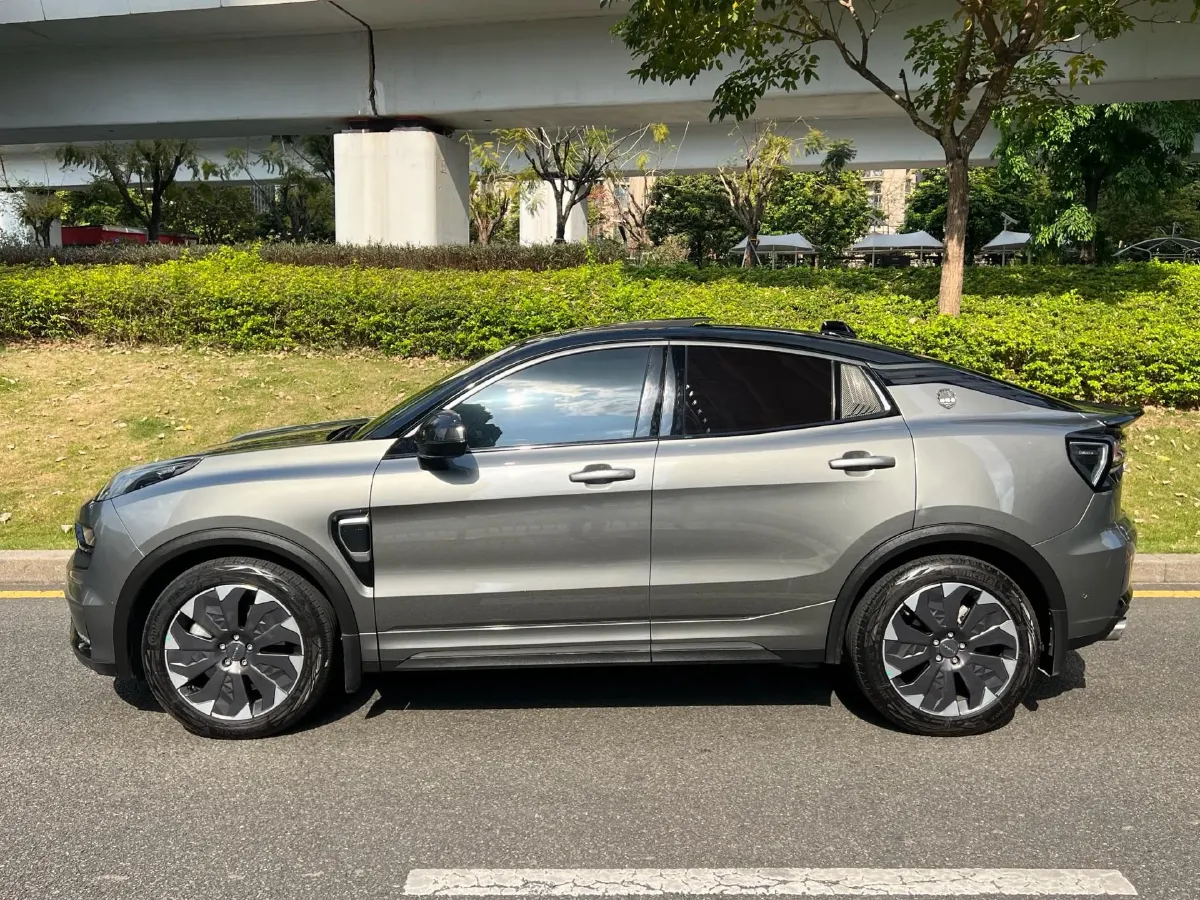 2021 Peugeot 508L 1.6T 200HP L4 8AT PHEV 12KWH,autocango,china used car exporter,china ev exporter,chinese used car exporter,chinese used ev exporter