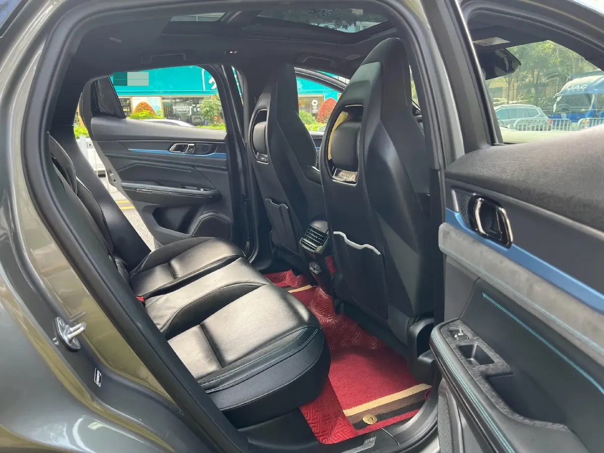 2021 Peugeot 508L 1.6T 200HP L4 8AT PHEV 12KWH,autocango,china used car exporter,china ev exporter,chinese used car exporter,chinese used ev exporter