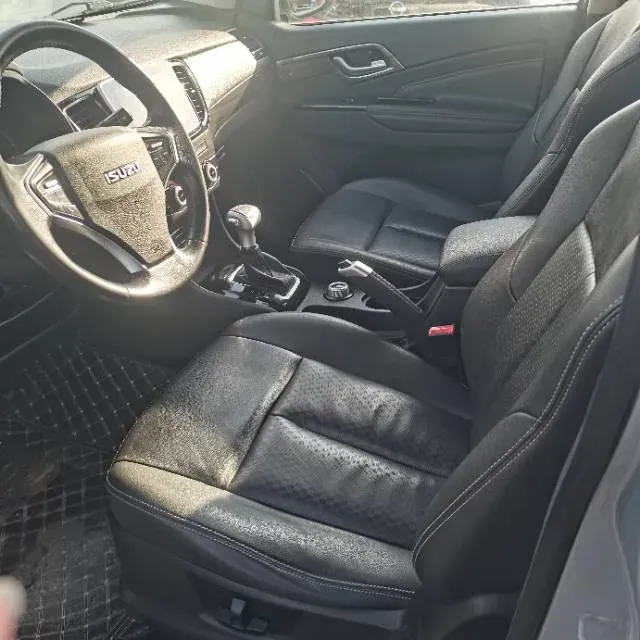 2019 Isuzu D-MAX 3.0T 177HP L4 6AT,autocango,china used car exporter,china ev exporter,chinese used car exporter,chinese used ev exporter
