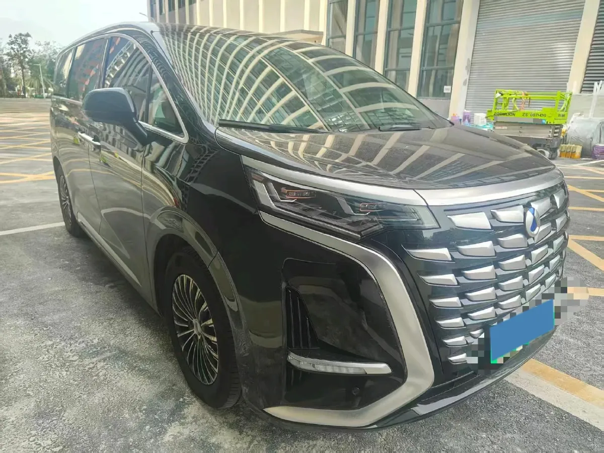 2022 Mercedes-Benz GLC Class 2.0T 197HP L4 9AT,autocango,china used car exporter,china ev exporter,chinese used car exporter,chinese used ev exporter