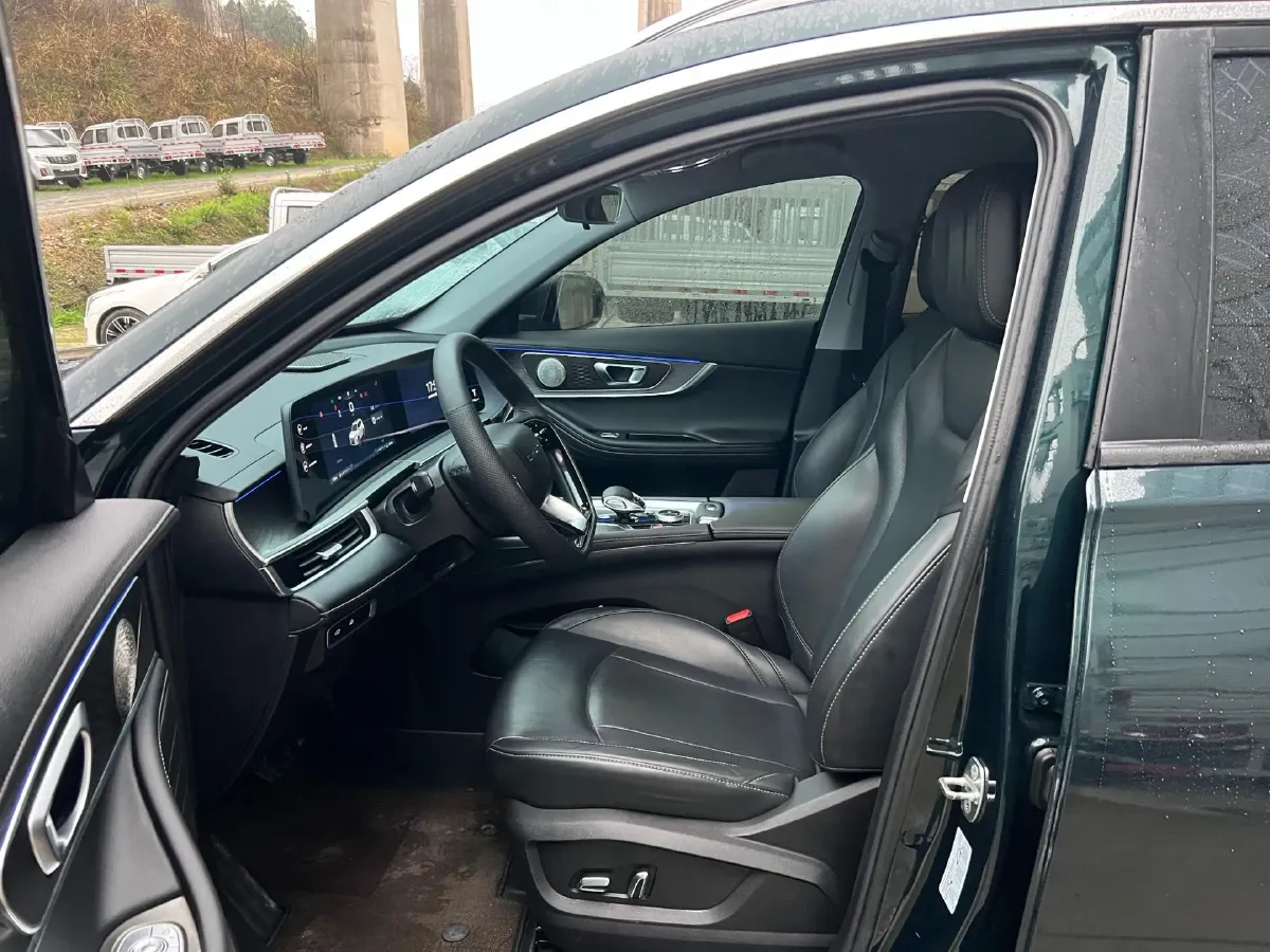 2022 Chery Tiggo 8 PRO 1.6T 197HP L4 7DCT,autocango,china used car exporter,china ev exporter,chinese used car exporter,chinese used ev exporter