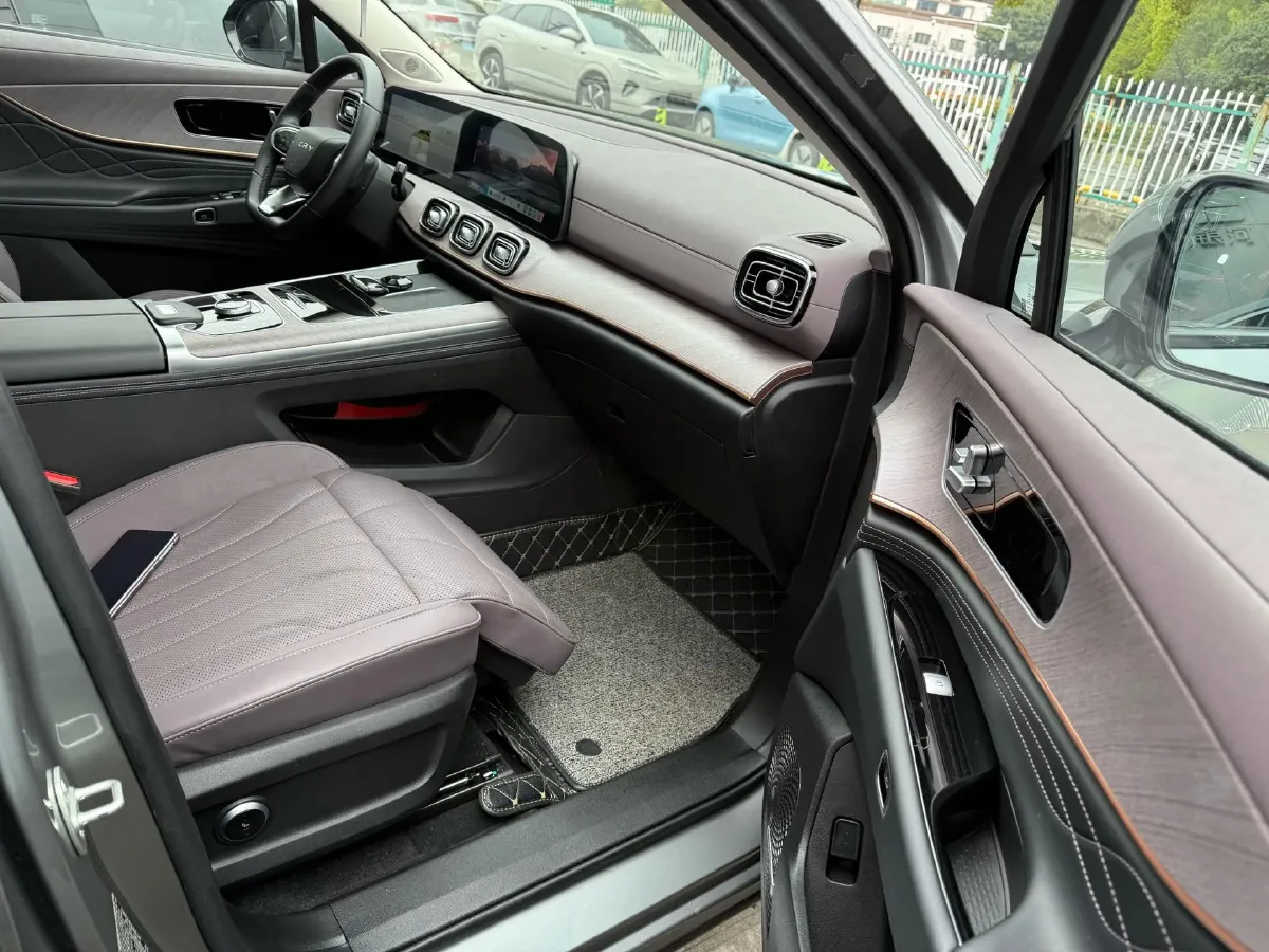 2025 Chery Tiggo9 C-DM 1.5T 156HP L4 3DHT PHEV 19.43KWH,autocango,china used car exporter,china ev exporter,chinese used car exporter,chinese used ev exporter