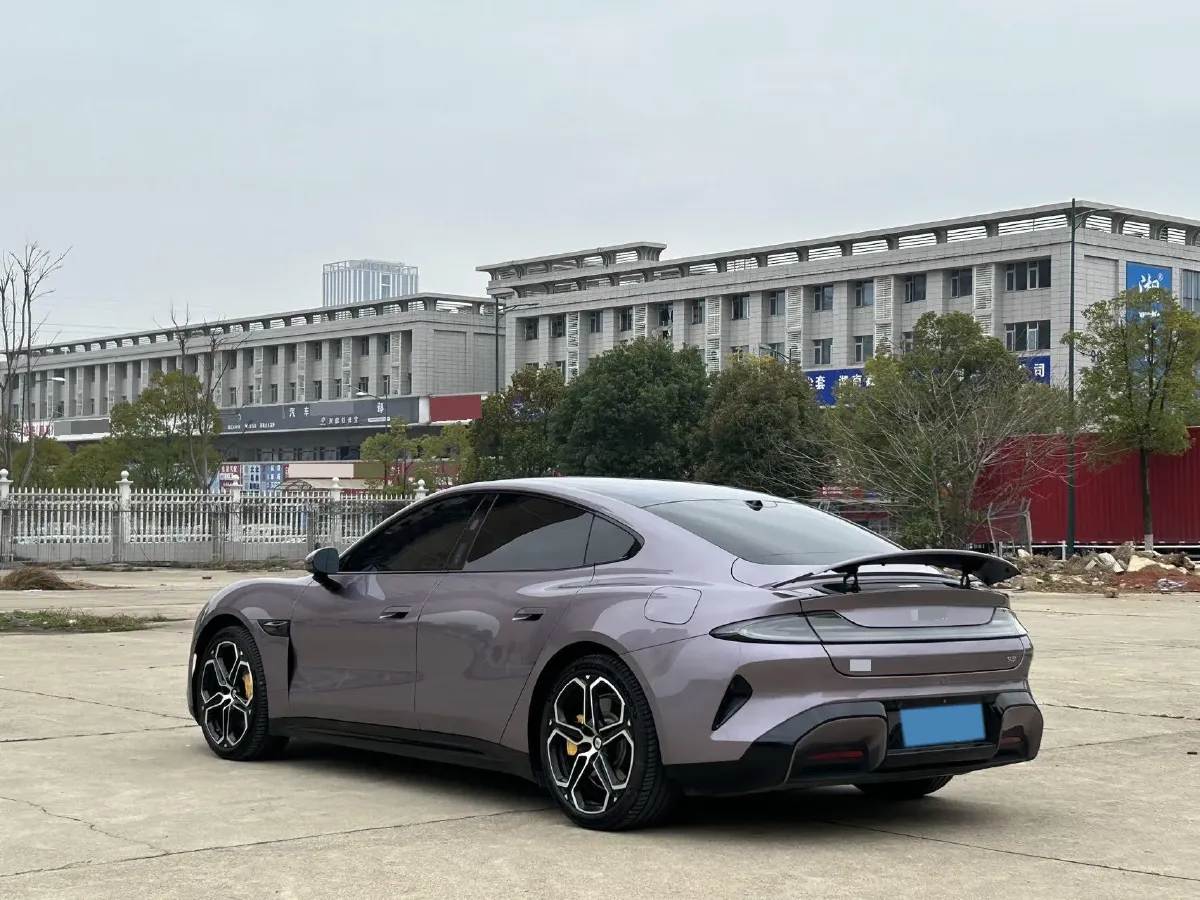 2024 MI SU7 BEV 94.3KWH,autocango,china used car exporter,china ev exporter,chinese used car exporter,chinese used ev exporter