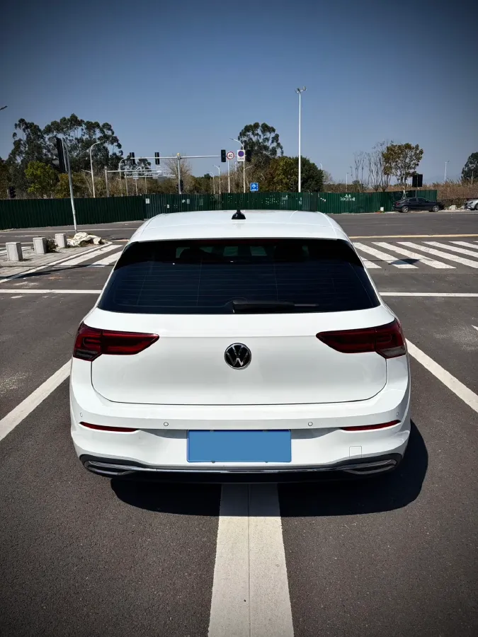 2021 Volkswagen Golf 1.4T 150HP L4 7DCT,autocango,china used car exporter,china ev exporter,chinese used car exporter,chinese used ev exporter