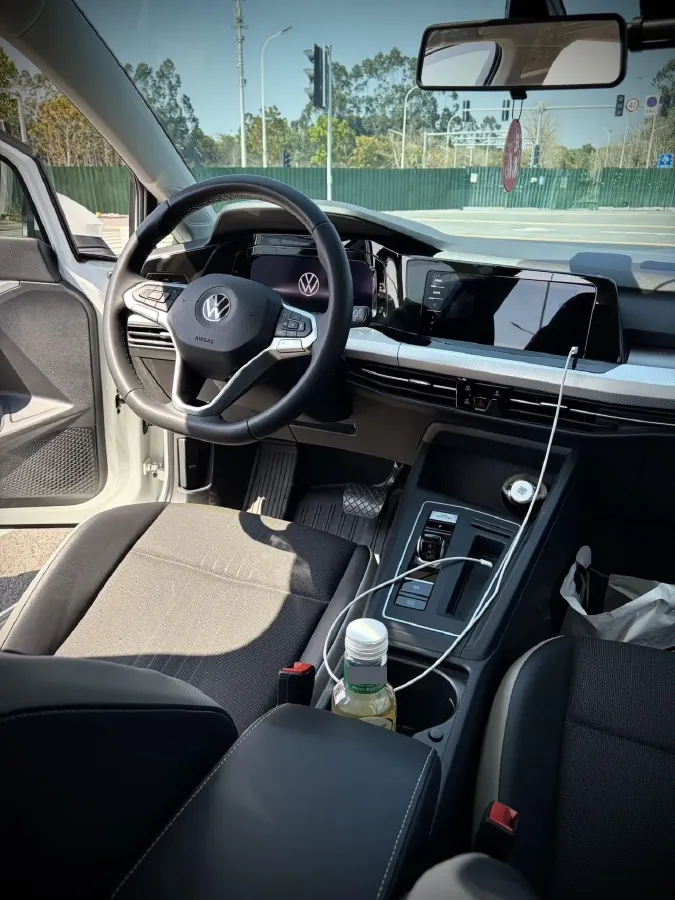 2021 Volkswagen Golf 1.4T 150HP L4 7DCT,autocango,china used car exporter,china ev exporter,chinese used car exporter,chinese used ev exporter