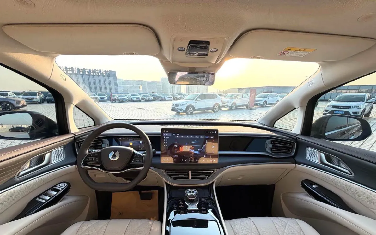 2024 Denza D9 1.5T 139HP L4 E-CVT PHEV 40KWH,autocango,china used car exporter,china ev exporter,chinese used car exporter,chinese used ev exporter