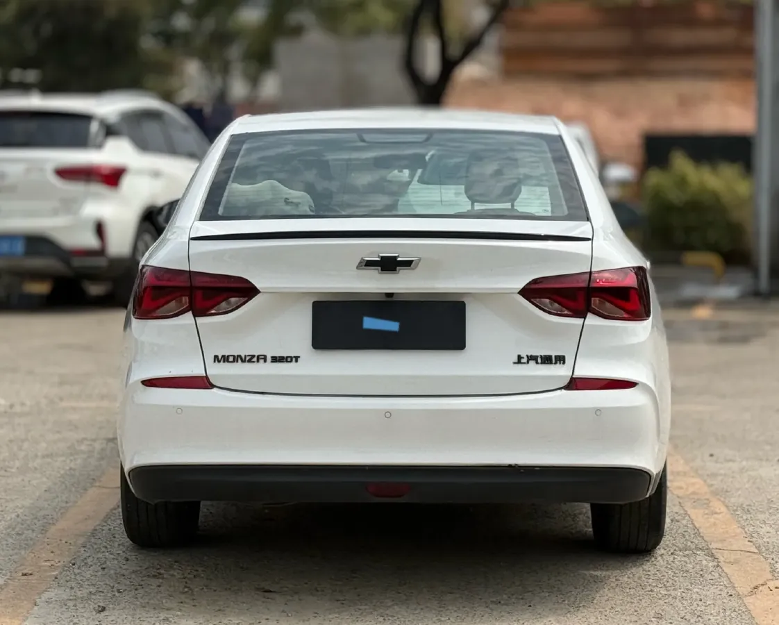 2020 Chevrolet Monza 1.0T 125HP L3 6DCT,autocango,china used car exporter,china ev exporter,chinese used car exporter,chinese used ev exporter