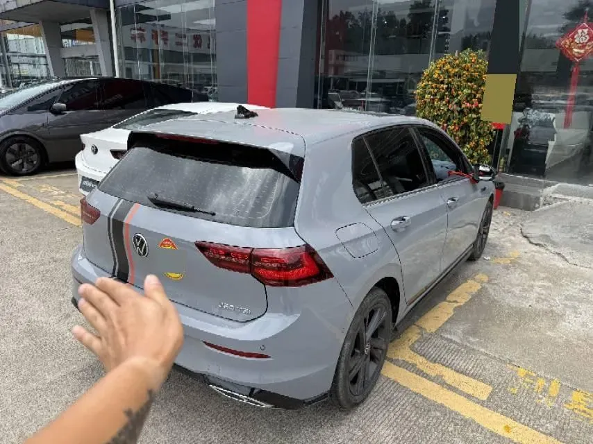 2024 Volkswagen Golf 1.4T 150HP L4 7DCT,autocango,china used car exporter,china ev exporter,chinese used car exporter,chinese used ev exporter