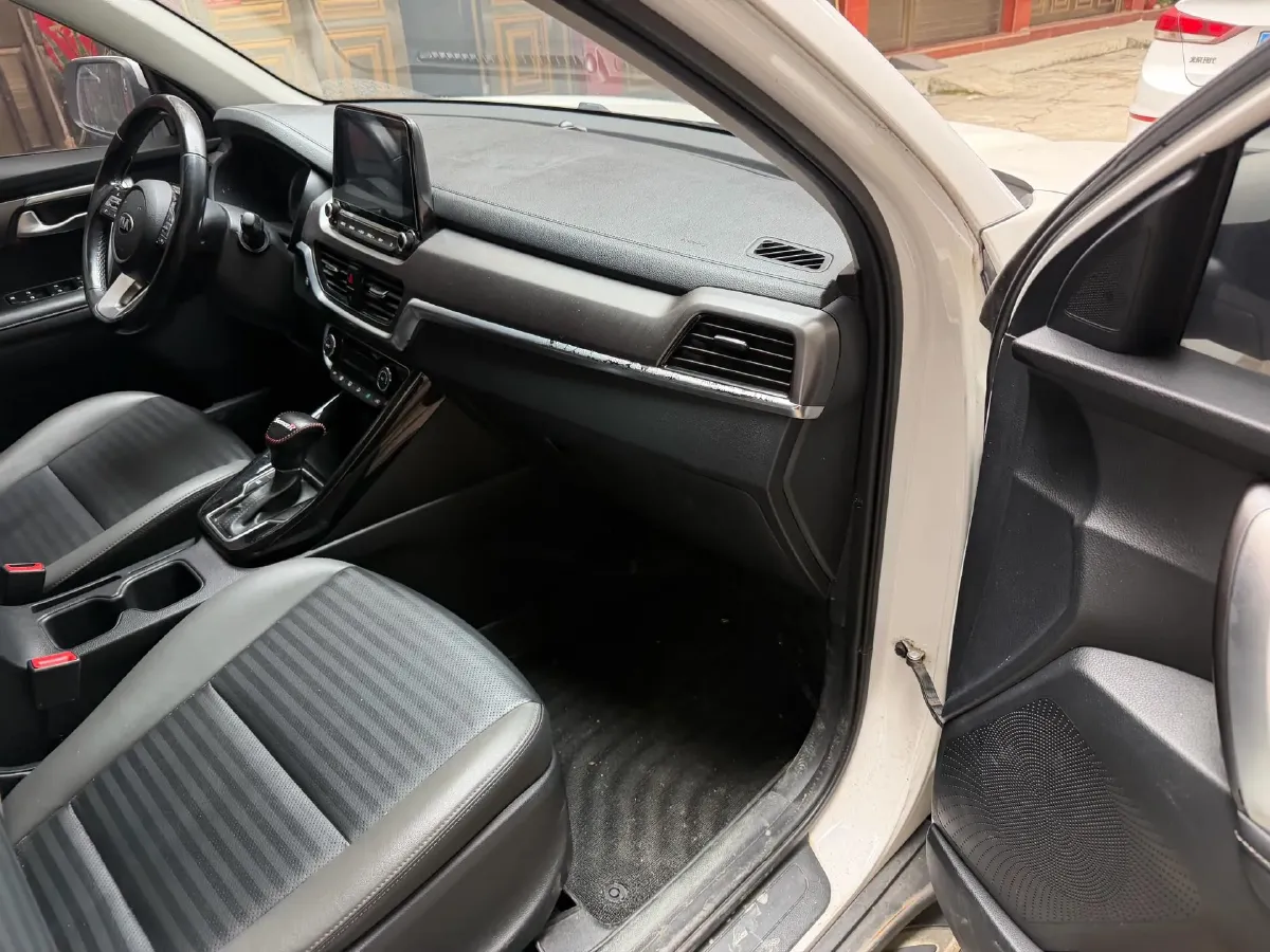 2018 Kia Sportage R 2.0L 160HP L4 6AT,autocango,china used car exporter,china ev exporter,chinese used car exporter,chinese used ev exporter