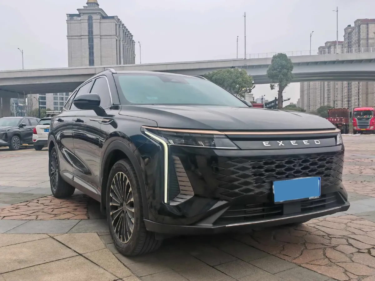 2023 Exceed RX 2.0T 261HP L4 7DCT,autocango,china used car exporter,china ev exporter,chinese used car exporter,chinese used ev exporter