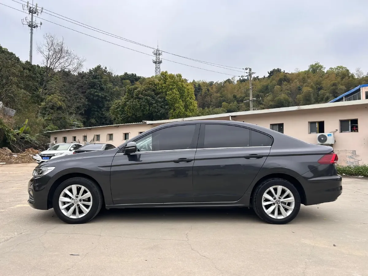 2020 Volkswagen Bora 1.5L 113HP L4 6AT,autocango,china used car exporter,china ev exporter,chinese used car exporter,chinese used ev exporter