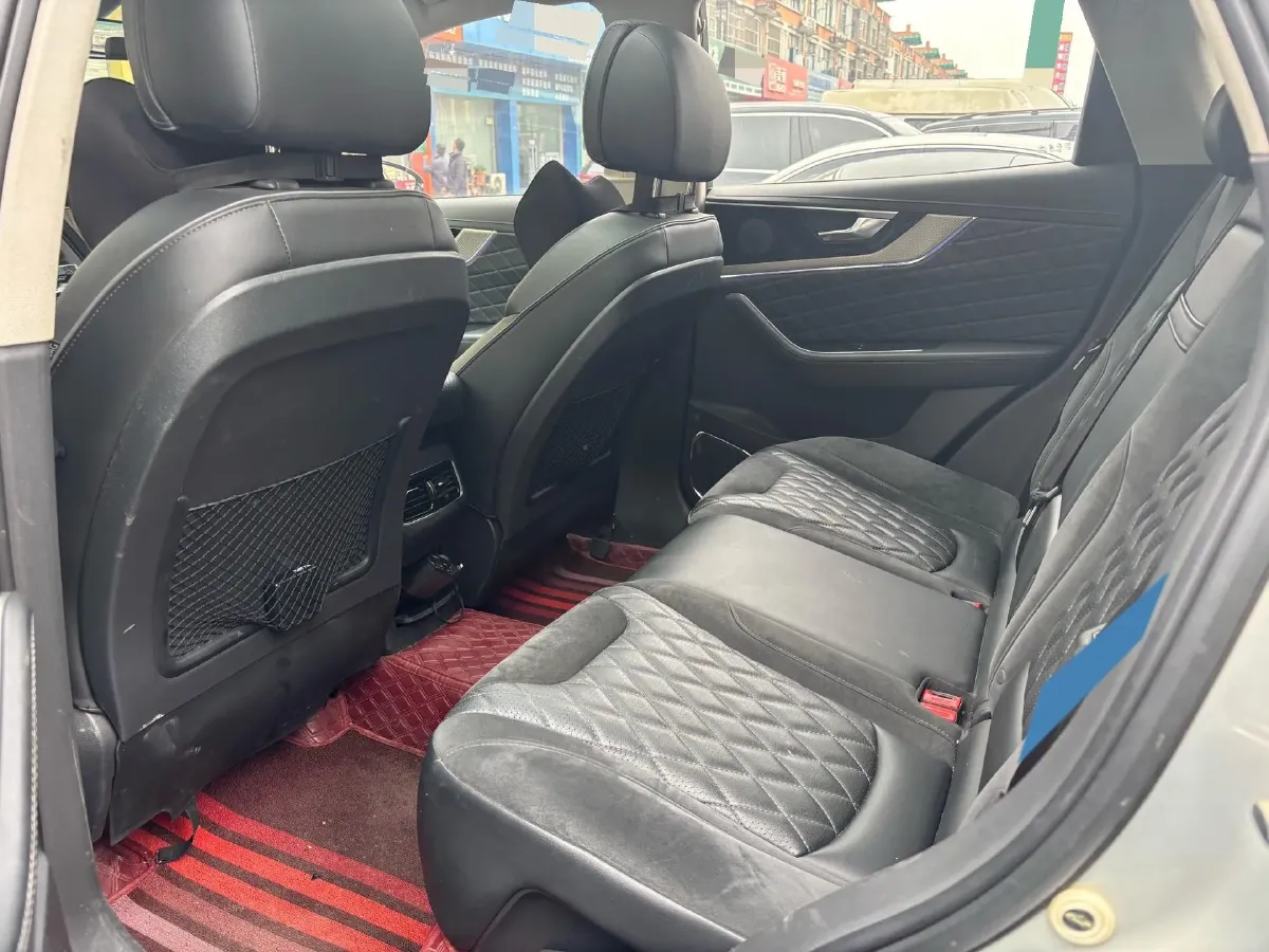 2019 HongQi HS5 2.0T 224HP L4 6AT,autocango,china used car exporter,china ev exporter,chinese used car exporter,chinese used ev exporter