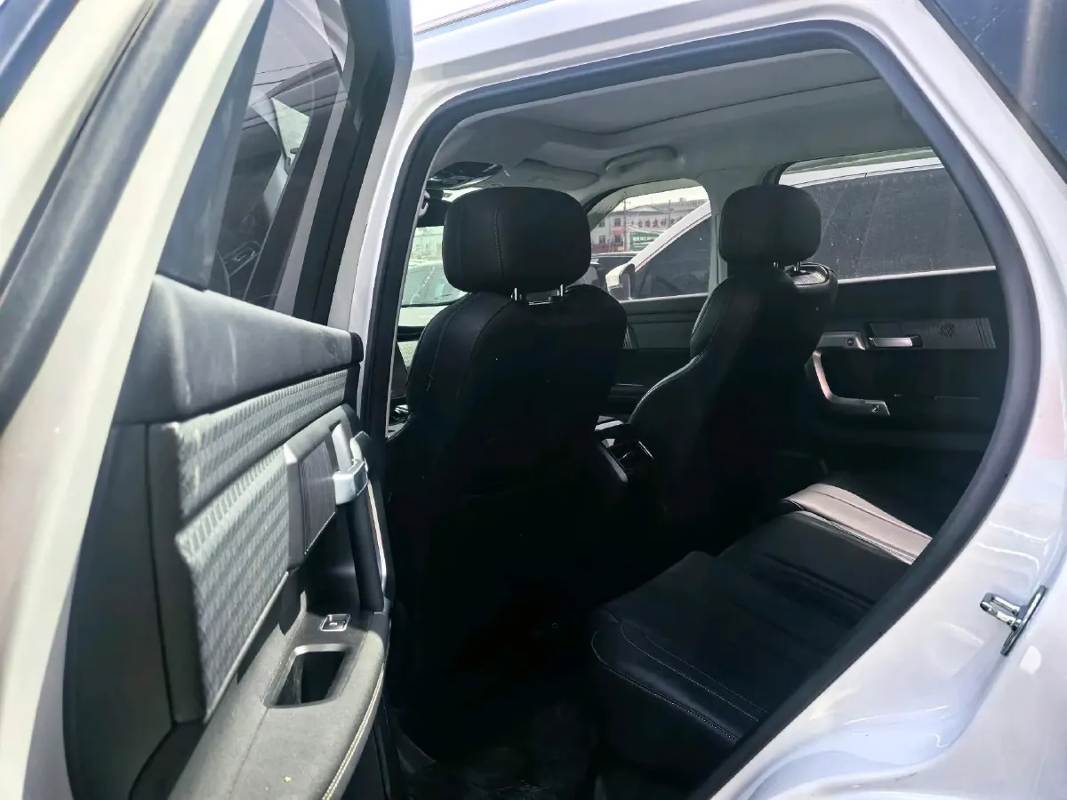 2023 Chery Exploration 06 1.6T 197HP L4 7DCT,autocango,china used car exporter,china ev exporter,chinese used car exporter,chinese used ev exporter