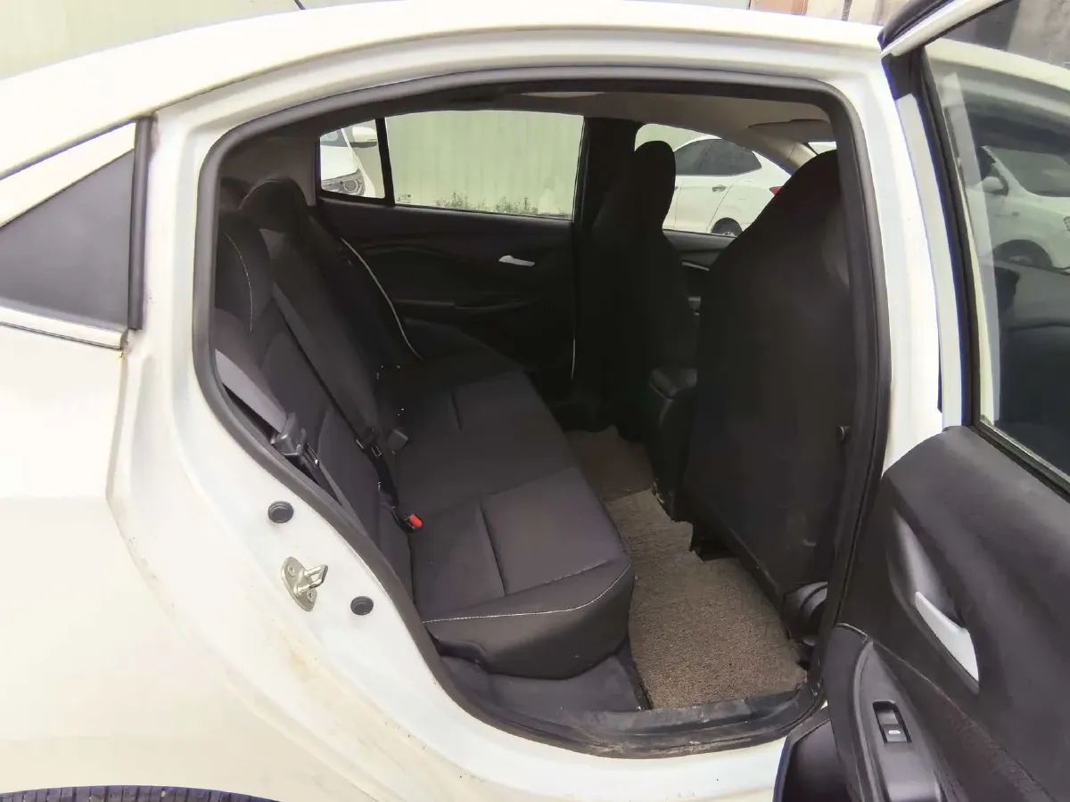 2021 Chevrolet Cavalier 1.0T 125HP L3 6AT,autocango,china used car exporter,china ev exporter,chinese used car exporter,chinese used ev exporter