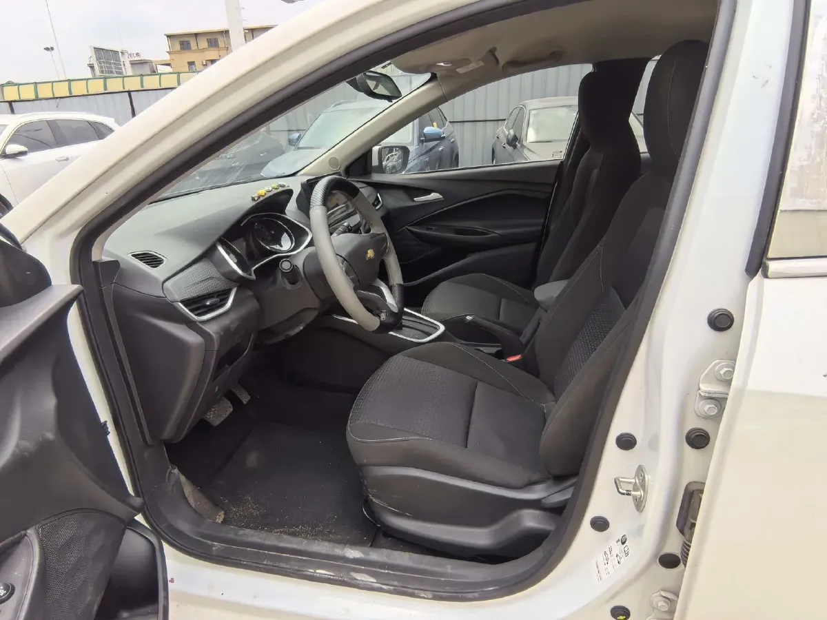 2021 Chevrolet Cavalier 1.0T 125HP L3 6AT,autocango,china used car exporter,china ev exporter,chinese used car exporter,chinese used ev exporter