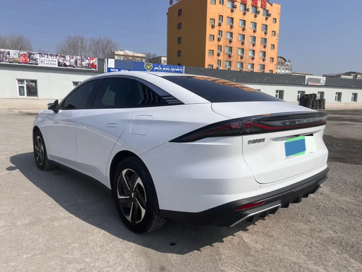 2023 Geely Galaxy L6 1.5T 163HP L4 3DHT PHEV,autocango,china used car exporter,china ev exporter,chinese used car exporter,chinese used ev exporter