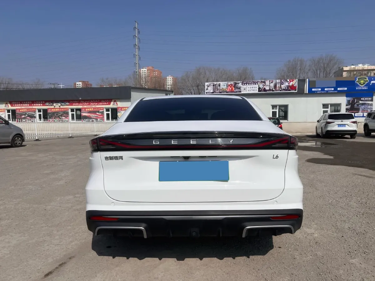 2023 Geely Galaxy L6 1.5T 163HP L4 3DHT PHEV,autocango,china used car exporter,china ev exporter,chinese used car exporter,chinese used ev exporter