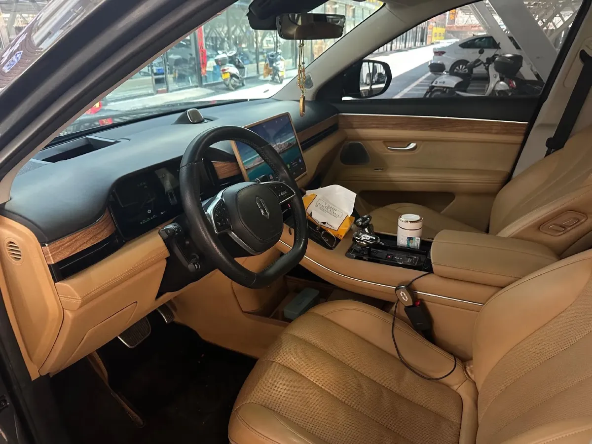 2022 Infiniti Q50L 2.0T 211HP L4 7AT,autocango,china used car exporter,china ev exporter,chinese used car exporter,chinese used ev exporter