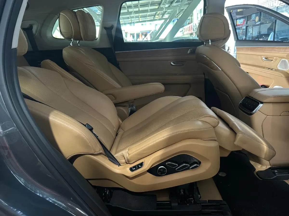 2022 Infiniti Q50L 2.0T 211HP L4 7AT,autocango,china used car exporter,china ev exporter,chinese used car exporter,chinese used ev exporter