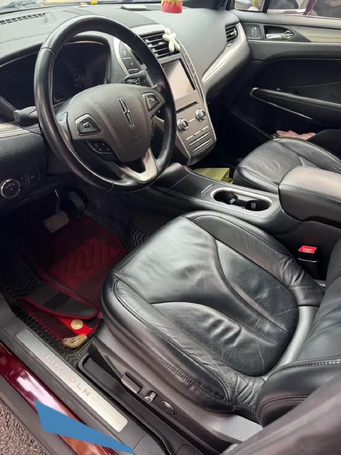 2019 Lincoln MKC 2.0T 203HP L4 6AT,autocango,china used car exporter,china ev exporter,chinese used car exporter,chinese used ev exporter