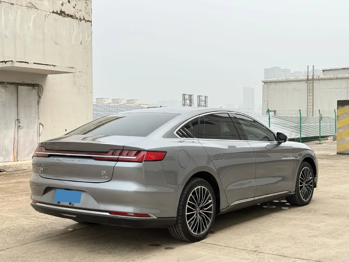 2020 WEY VV7 2.0T 227HP L4 7DCT PHEV,autocango,china used car exporter,china ev exporter,chinese used car exporter,chinese used ev exporter