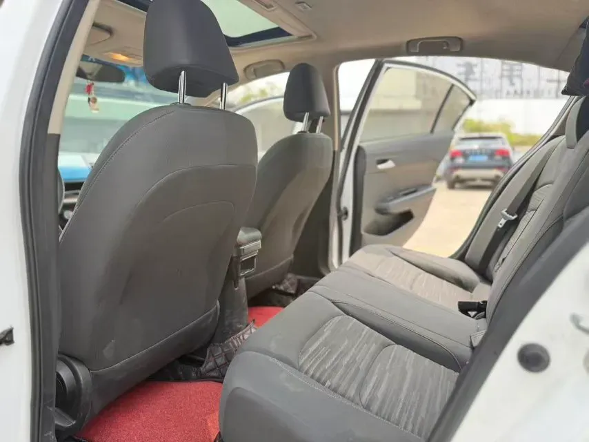 2019 Chevrolet Cavalier 1.5L 113HP L4 6AT,autocango,china used car exporter,china ev exporter,chinese used car exporter,chinese used ev exporter