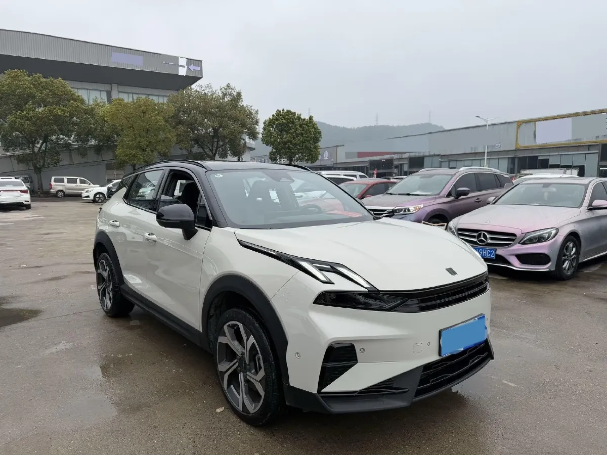 2025 LYNK&CO 06 1.5T 181HP L4 7DCT,autocango,china used car exporter,china ev exporter,chinese used car exporter,chinese used ev exporter