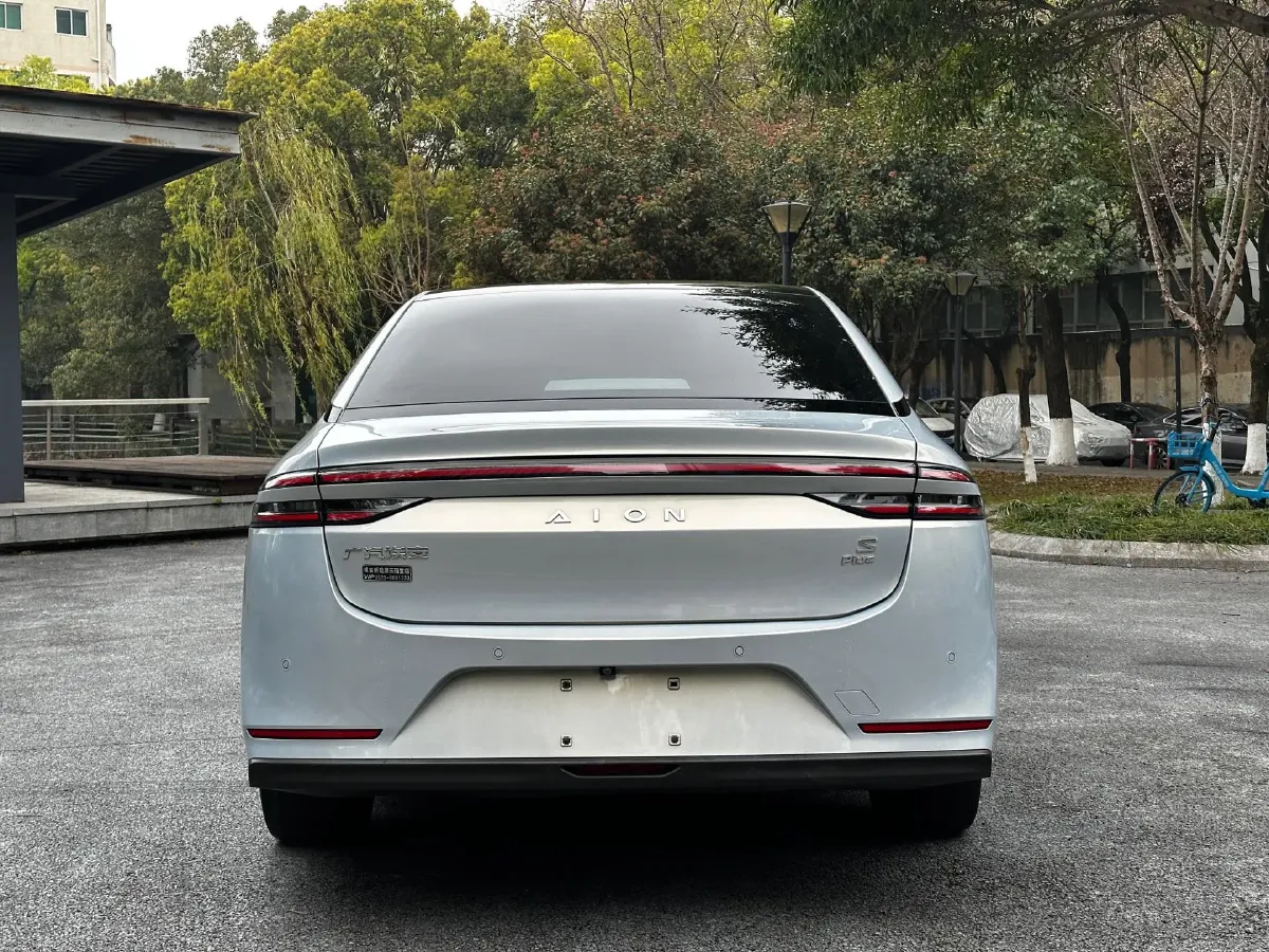 2022 ChangAn Oshan Z6 1.5T 170HP L4 6TCT PHEV 28.4KWH,autocango,china used car exporter,china ev exporter,chinese used car exporter,chinese used ev exporter