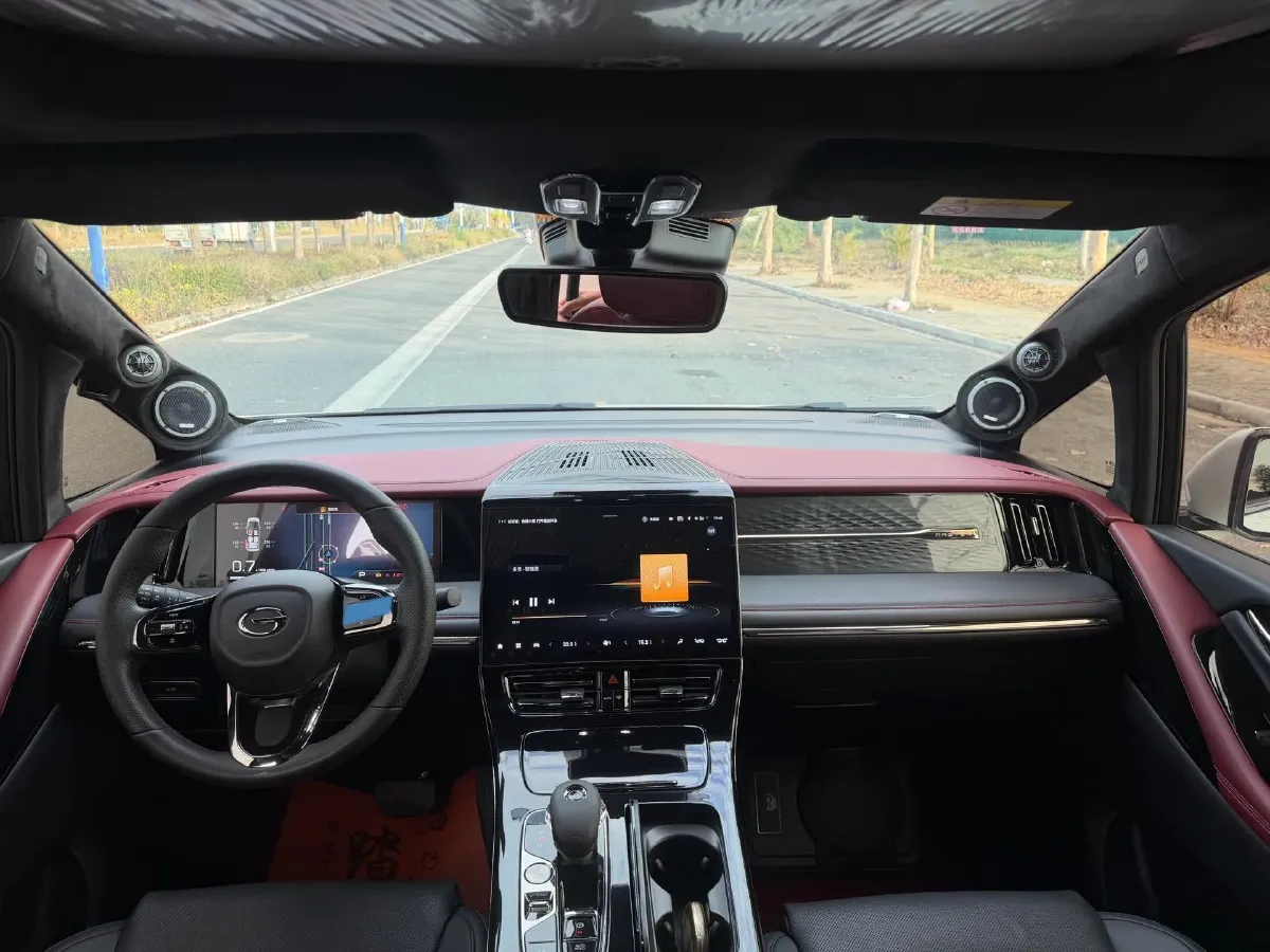 2023 GAC Trumpchi M8 2.0T 252HP L4 8AT,autocango,china used car exporter,china ev exporter,chinese used car exporter,chinese used ev exporter