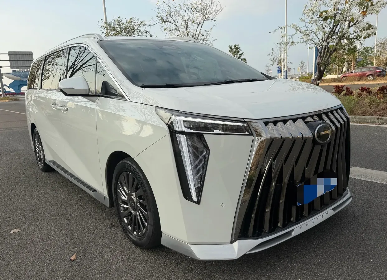 2023 GAC Trumpchi M8 2.0T 252HP L4 8AT,autocango,china used car exporter,china ev exporter,chinese used car exporter,chinese used ev exporter