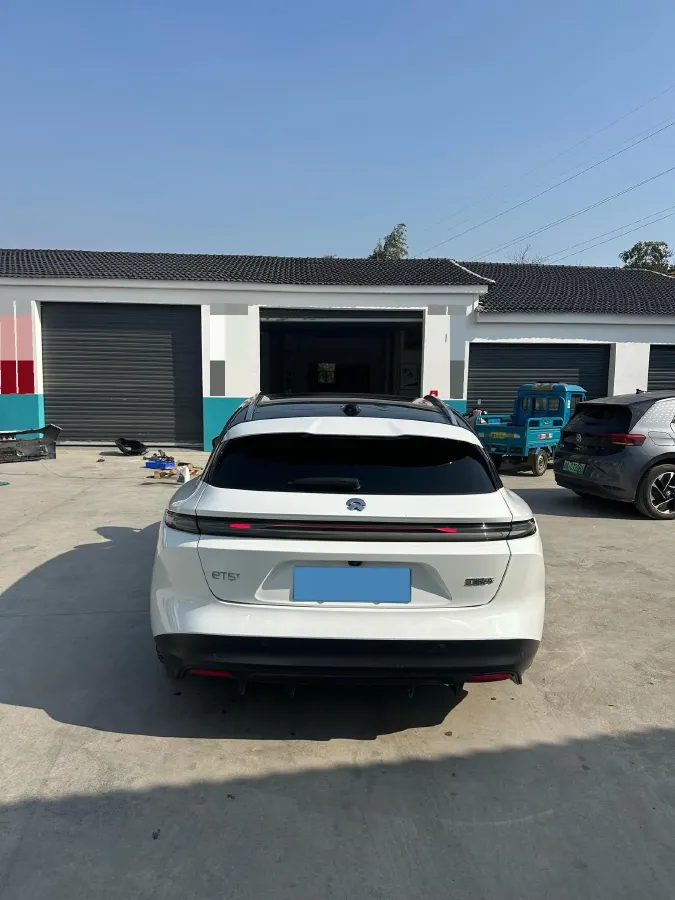 2023 NIO ET5T BEV 75KWH,autocango,china used car exporter,china ev exporter,chinese used car exporter,chinese used ev exporter