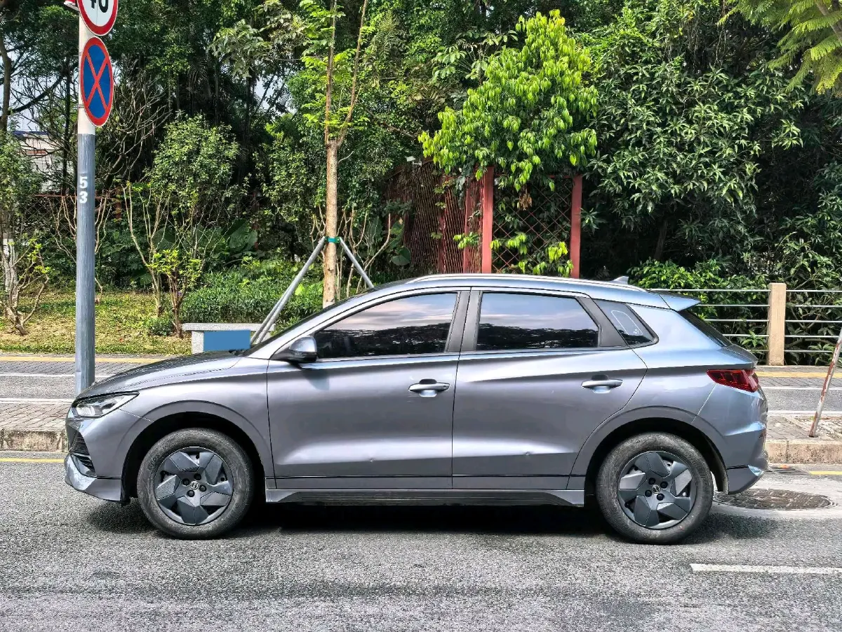 2023 BYD e2 BEV 43.2KWH,autocango,china used car exporter,china ev exporter,chinese used car exporter,chinese used ev exporter