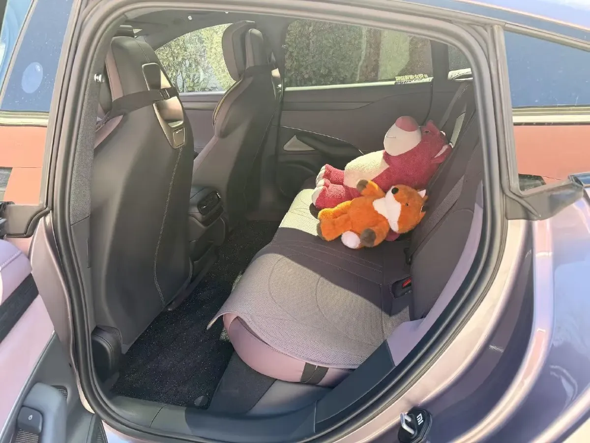 2024 MI SU7 BEV 94.3KWH,autocango,china used car exporter,china ev exporter,chinese used car exporter,chinese used ev exporter