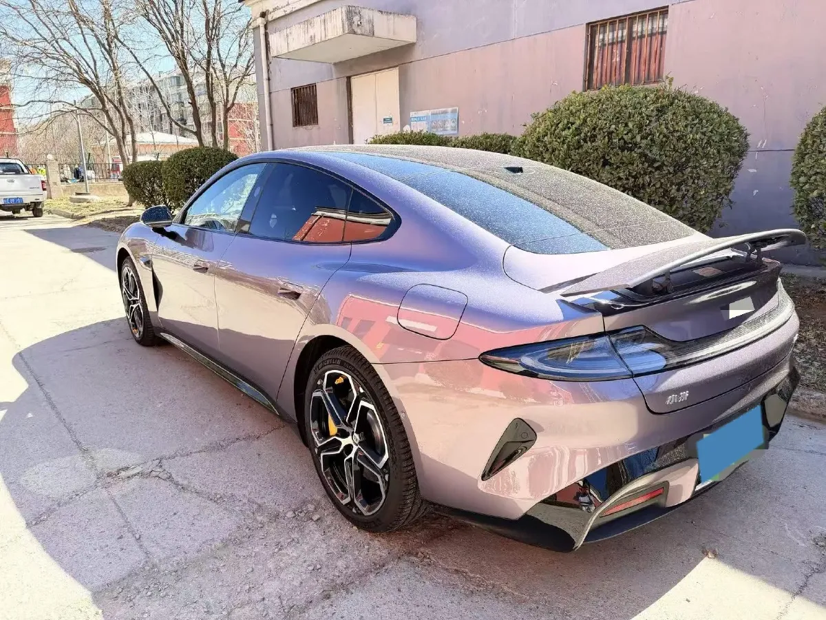 2024 MI SU7 BEV 94.3KWH,autocango,china used car exporter,china ev exporter,chinese used car exporter,chinese used ev exporter