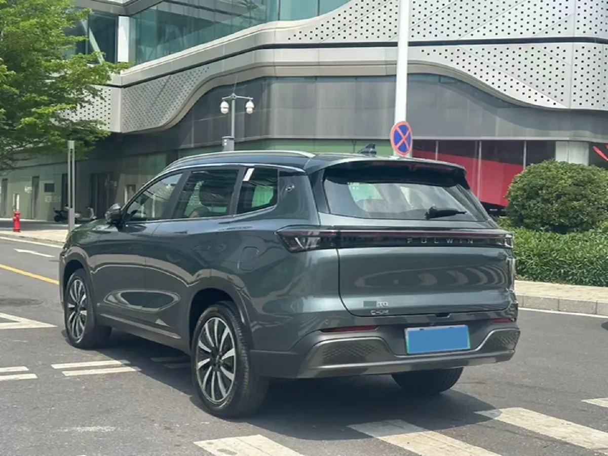 2025 Fulwin FulwinT8 1.5T 156HP L4 1DHT PHEV 18.67KWH,autocango,china used car exporter,china ev exporter,chinese used car exporter,chinese used ev exporter