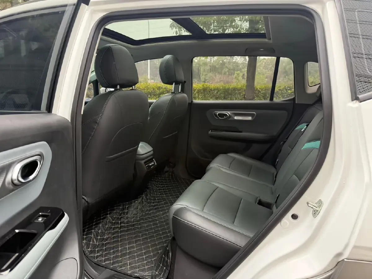 2023 GAC Trumpchi GS4 1.5T 177HP L4 6AT,autocango,china used car exporter,china ev exporter,chinese used car exporter,chinese used ev exporter