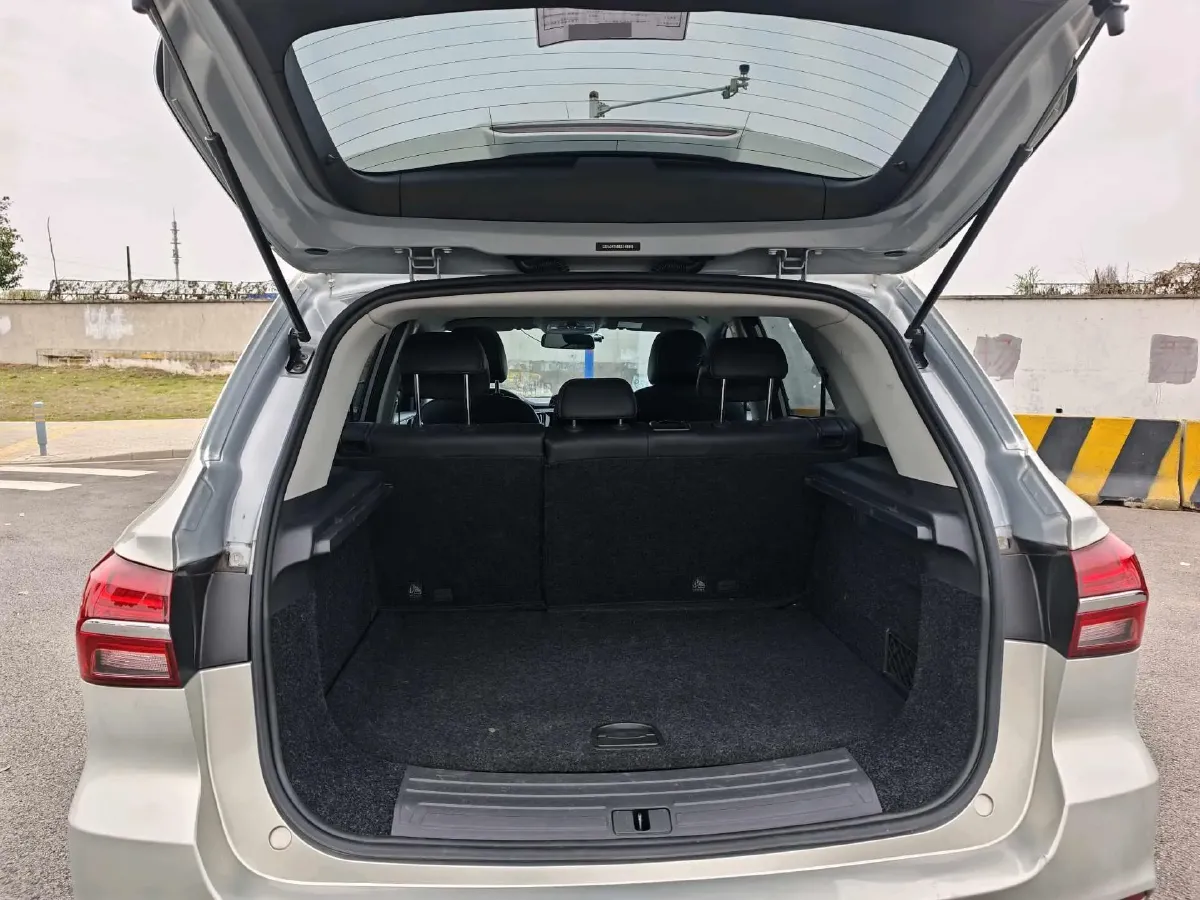 2018 Roewe RX5 1.5T 169HP L4 2AT PHEV 12KWH,autocango,china used car exporter,china ev exporter,chinese used car exporter,chinese used ev exporter