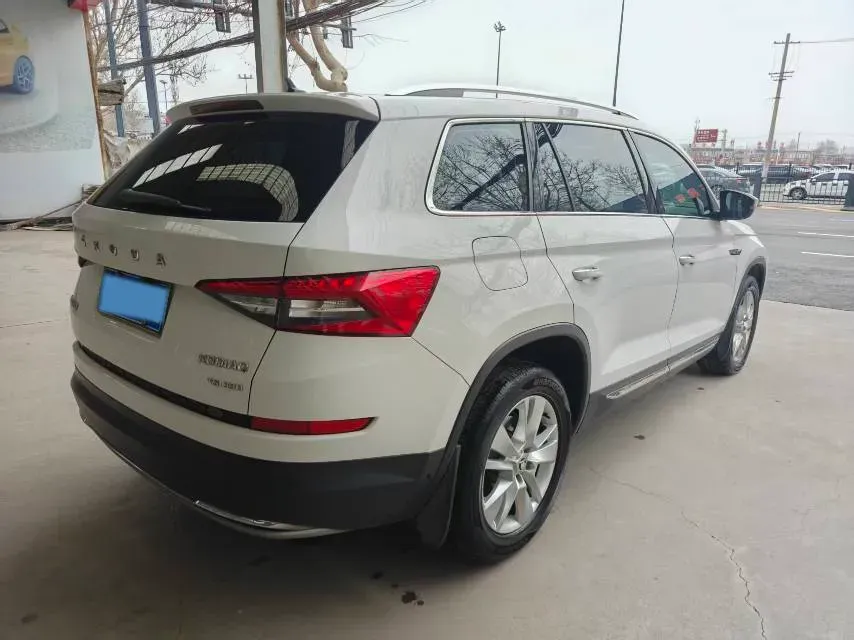 2019 Chevrolet Equinox 2.0T 260HP L4 9AT,autocango,china used car exporter,china ev exporter,chinese used car exporter,chinese used ev exporter