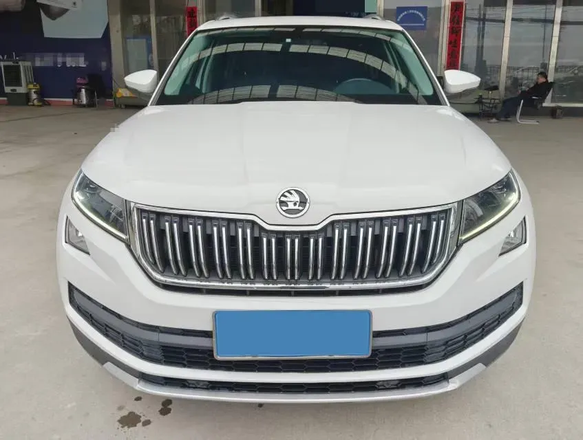 2019 Chevrolet Equinox 2.0T 260HP L4 9AT,autocango,china used car exporter,china ev exporter,chinese used car exporter,chinese used ev exporter