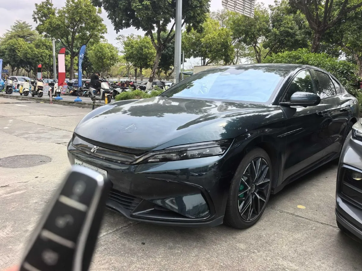 2022 Toyota Highlander 2.5L 192HP L4 E-CVT Hybrid,autocango,china used car exporter,china ev exporter,chinese used car exporter,chinese used ev exporter