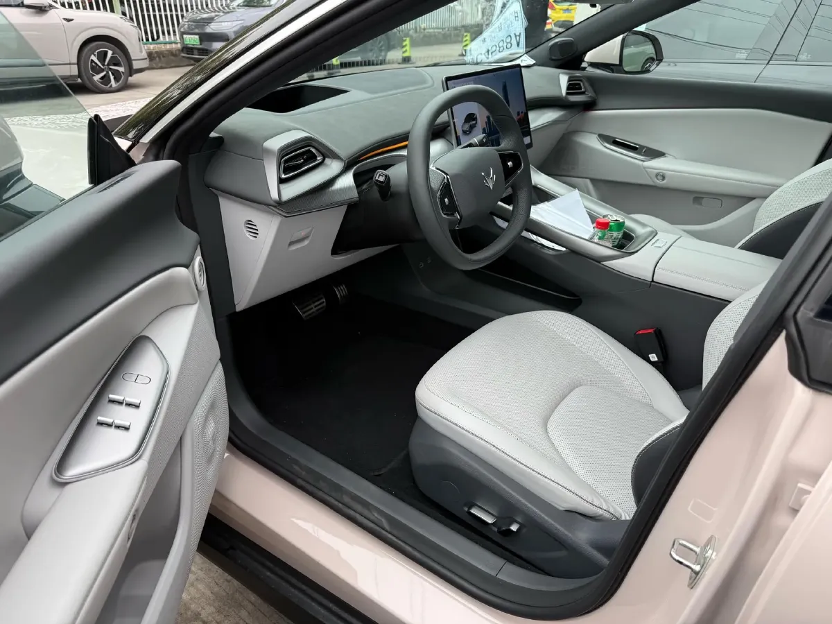 2025 ARCFOX αS5 BEV,autocango,china used car exporter,china ev exporter,chinese used car exporter,chinese used ev exporter