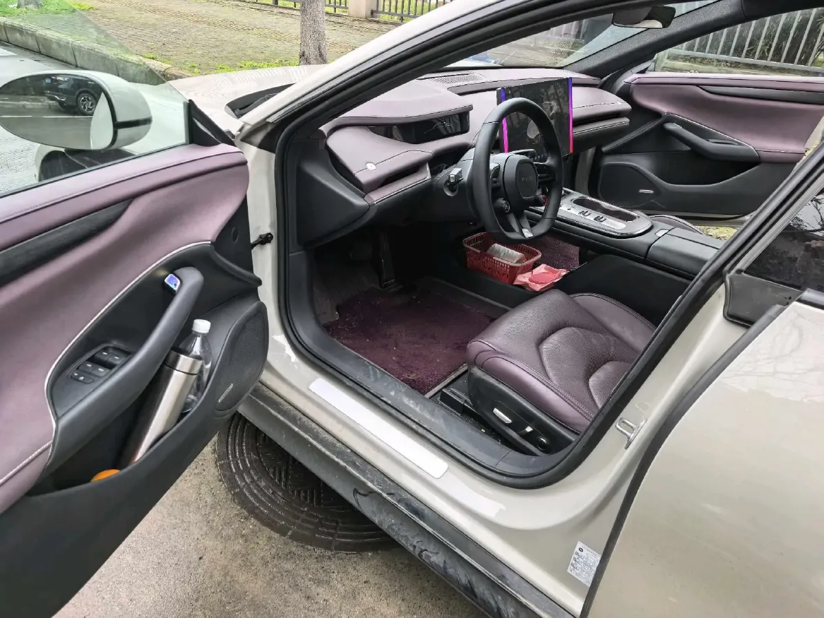 2024 MI SU7 BEV 73.6KWH,autocango,china used car exporter,china ev exporter,chinese used car exporter,chinese used ev exporter