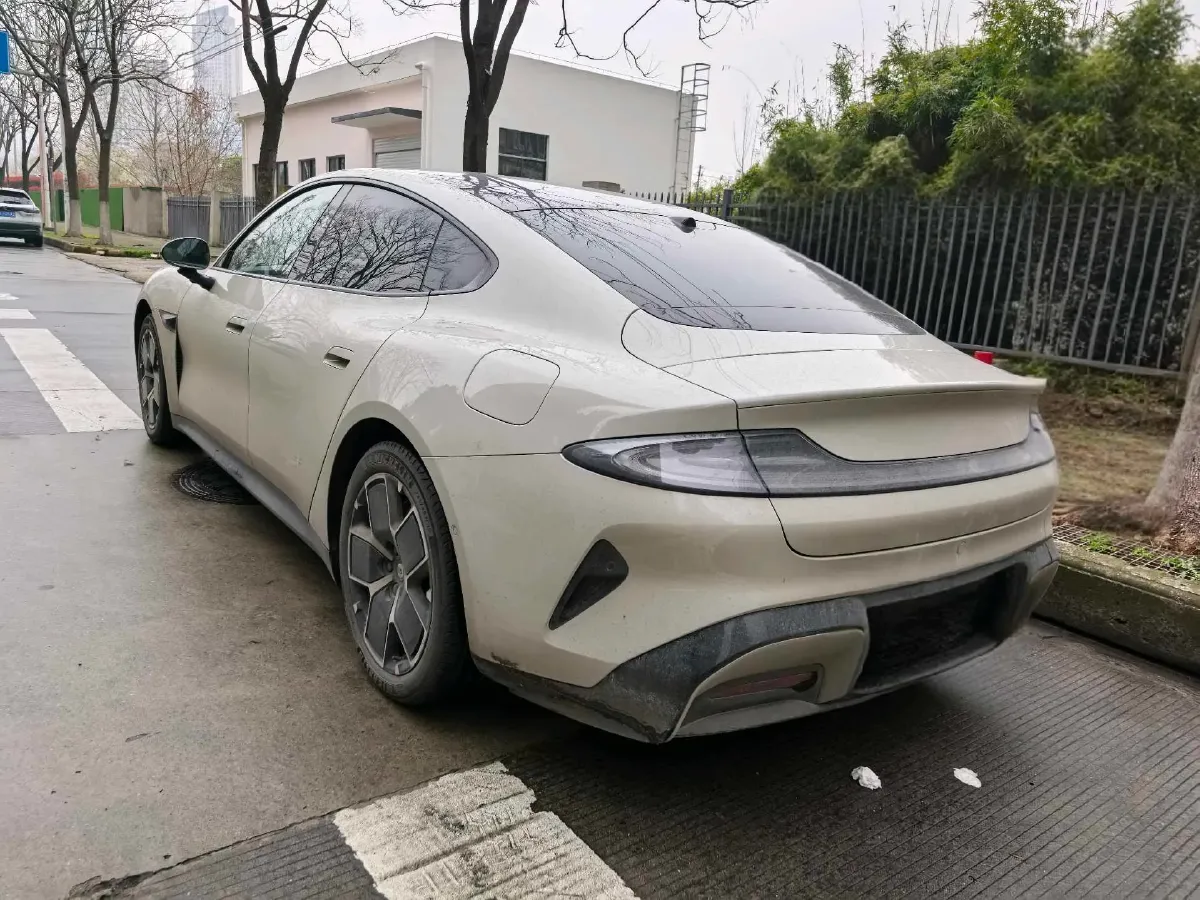 2024 MI SU7 BEV 73.6KWH,autocango,china used car exporter,china ev exporter,chinese used car exporter,chinese used ev exporter