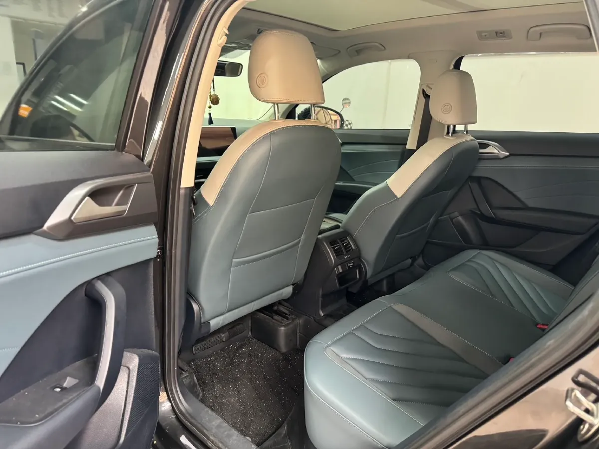 2023 Volkswagen Tharu 1.5T 160HP L4 7DCT,autocango,china used car exporter,china ev exporter,chinese used car exporter,chinese used ev exporter