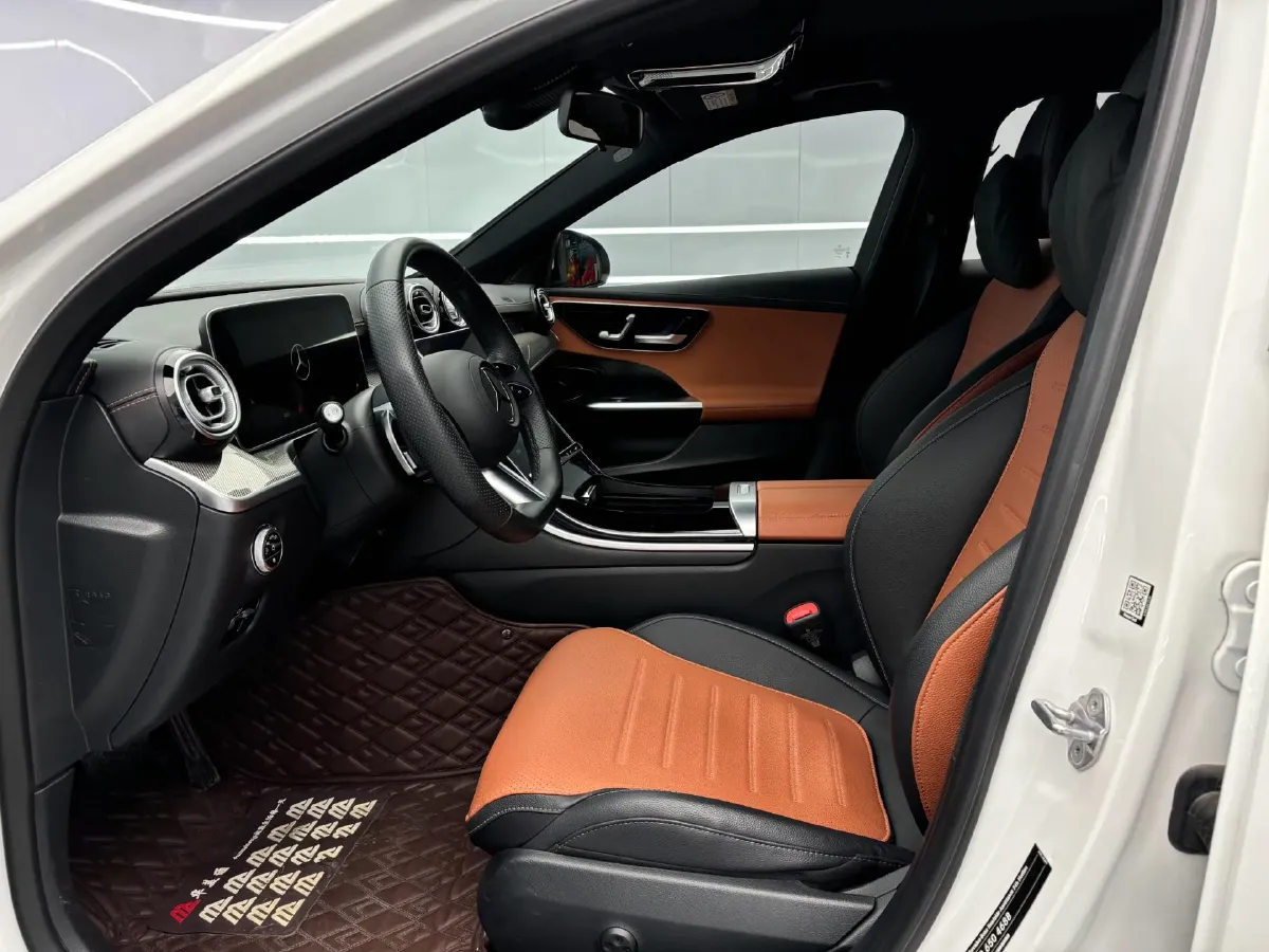 2024 Mercedes-Benz C Class 1.5T 204HP L4 9AT,autocango,china used car exporter,china ev exporter,chinese used car exporter,chinese used ev exporter