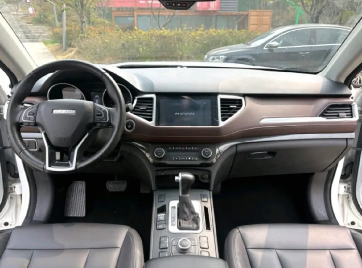 2020 Haval H6 1.5T 169HP L4 7DCT,autocango,china used car exporter,china ev exporter,chinese used car exporter,chinese used ev exporter