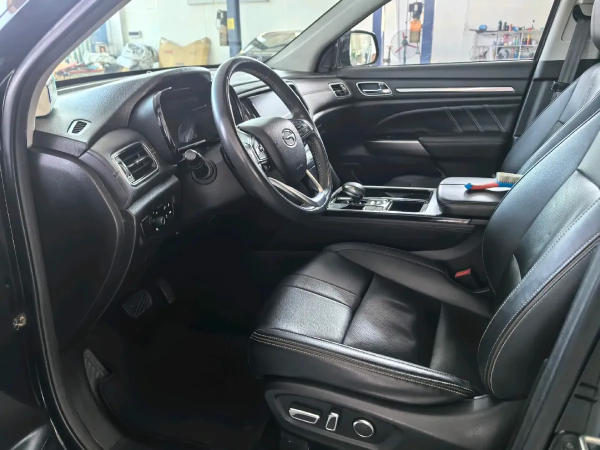 2020 GAC Trumpchi GS8 2.0T 252HP L4 6AT,autocango,china used car exporter,china ev exporter,chinese used car exporter,chinese used ev exporter