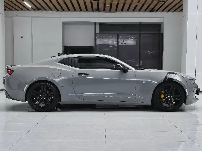 2017 Chevrolet Camaro 2.0T 275HP L4 8AT,autocango,china used car exporter,china ev exporter,chinese used car exporter,chinese used ev exporter