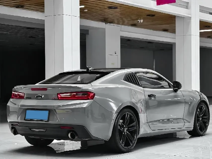 2017 Chevrolet Camaro 2.0T 275HP L4 8AT,autocango,china used car exporter,china ev exporter,chinese used car exporter,chinese used ev exporter