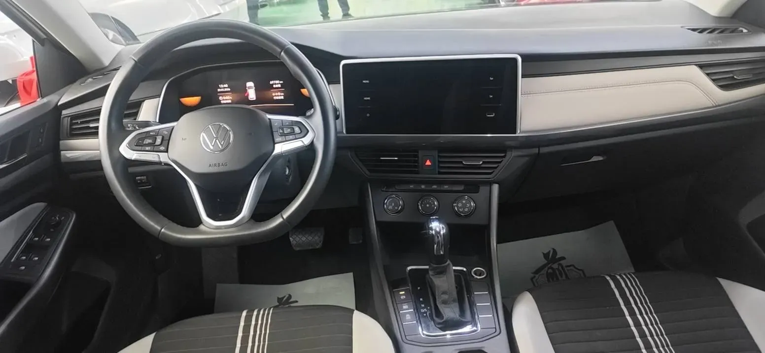 2023 Volkswagen Bora 1.2T 116HP L4 7DCT,autocango,china used car exporter,china ev exporter,chinese used car exporter,chinese used ev exporter